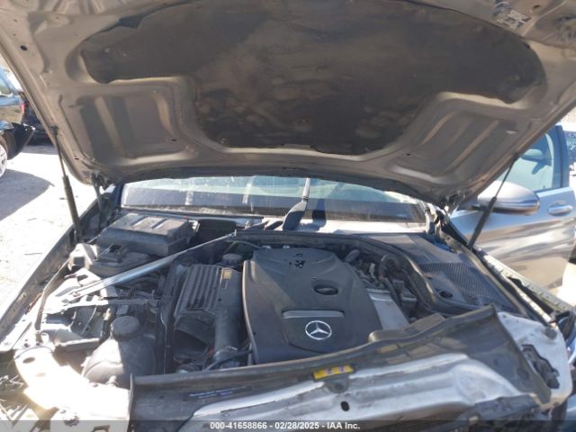 55SWF4JB2GU102863 Mercedes-Benz C 300 Luxury/sport