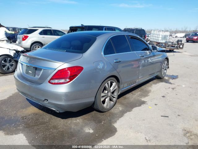 55SWF4JB2GU102863 Mercedes-Benz C 300 Luxury/sport