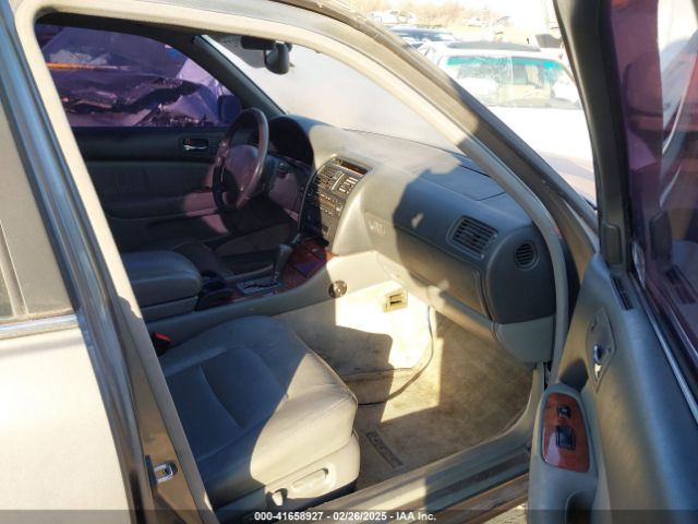 1995 LEXUS LS JT8UF22E6S0024843 Photo 4