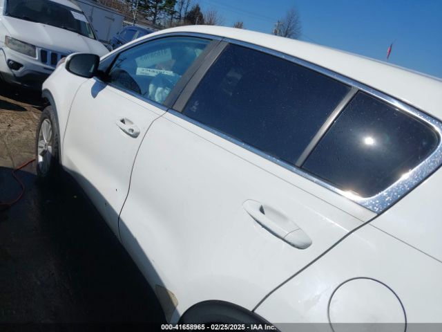 KNDPM3AC9H7075263 KIA Sportage Lx