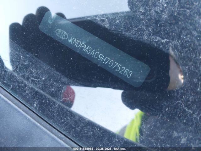 KNDPM3AC9H7075263 KIA Sportage Lx