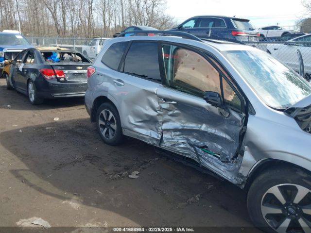 2017 SUBARU FORESTER JF2SJAGC1HH489700 Photo 5
