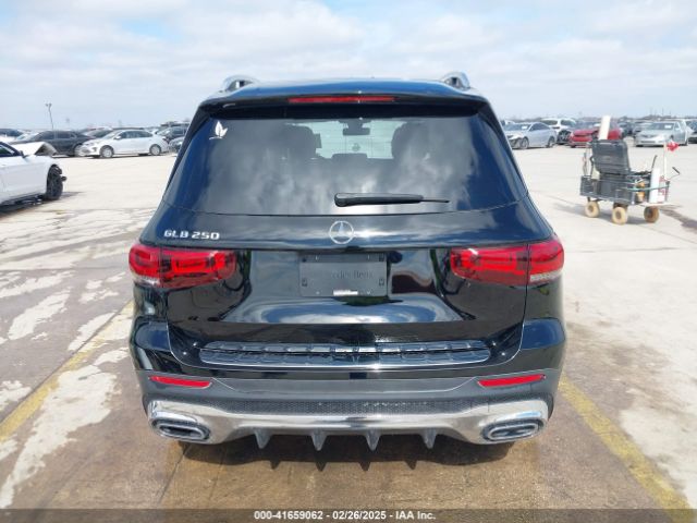 W1N4M4GB7LW059352 Mercedes-Benz GLB 250