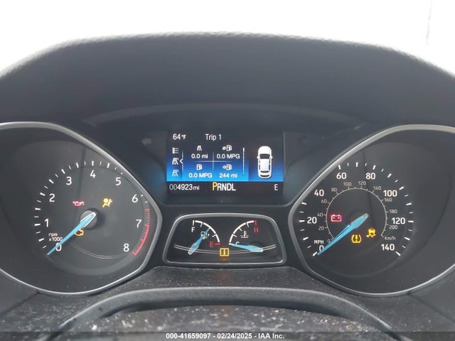 Ford FOCUS SE 2017 1FADP3K21HL262395 Image 7