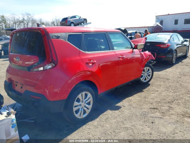 KNDJ23AU0L7054511 KIA SOUL LX