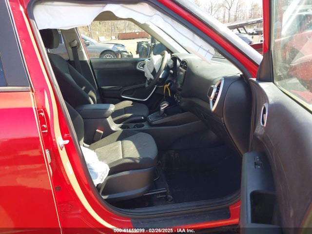 KNDJ23AU0L7054511 KIA SOUL LX