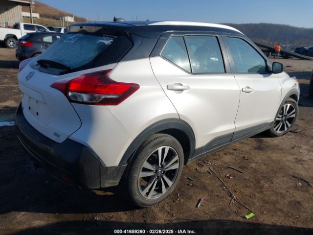 3N1CP5CU5KL550663 Nissan KICKS SV