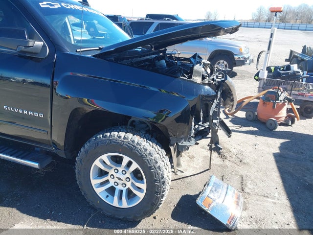 3GCUKREC0JG475275 Chevrolet Silverado 1500 1lt