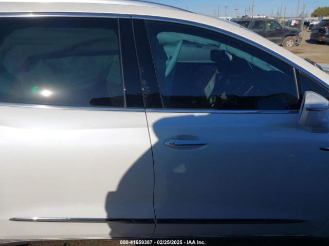 5GAERCKW3JJ186631 Buick Enclave Premium