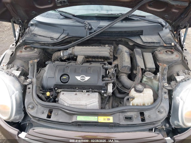 2011 MINI COOPER WMWSU3C50BTX97225 Photo 9