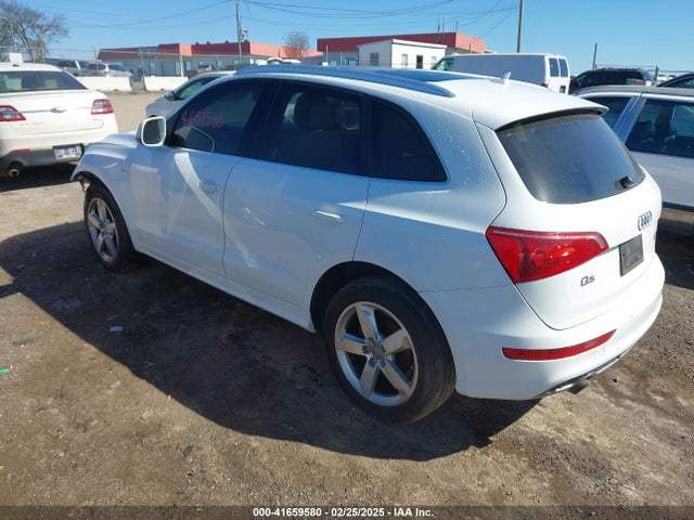 2012 AUDI Q5 WA1DKAFP0CA012776 Photo 2