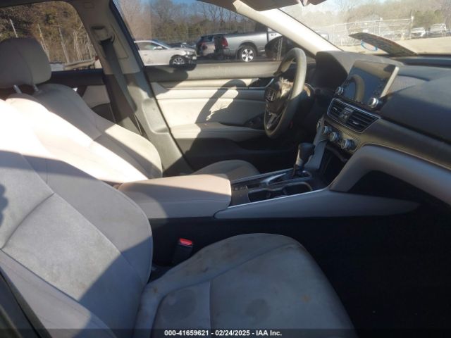 1HGCV1F16JA042061 Honda ACCORD LX
