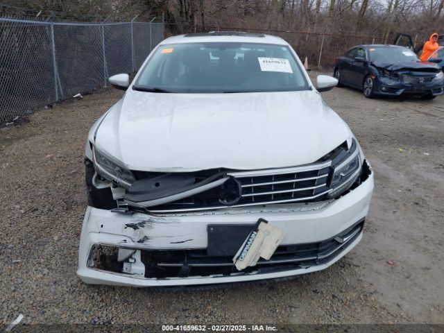 1VWGT7A33HC028826 Volkswagen Passat 1.8t Se
