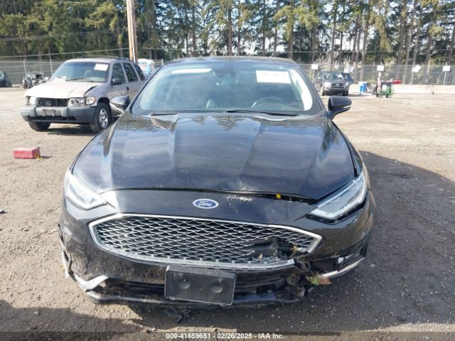 3FA6P0RU6KR156239 Ford Fusion Hybrid Titanium