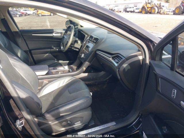 3FA6P0RU6KR156239 Ford Fusion Hybrid Titanium