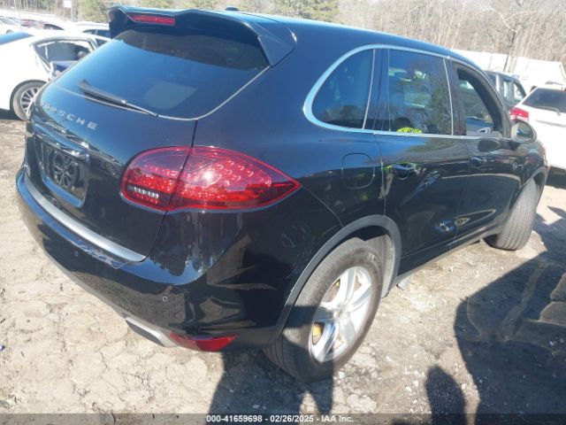 2011 PORSCHE CAYENNE WP1AA2A21BLA03731 Photo 3