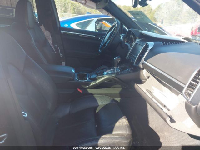 2011 PORSCHE CAYENNE WP1AA2A21BLA03731 Photo 4