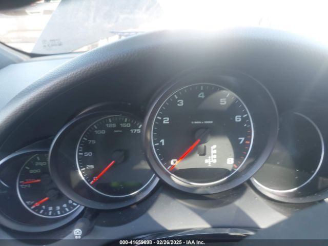 2011 PORSCHE CAYENNE WP1AA2A21BLA03731 Photo 6