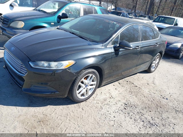 3FA6P0H75ER318393 Ford FUSION SE