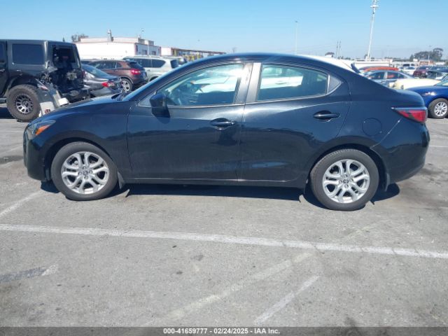 3MYDLBYV8HY170503 Toyota YARIS IA