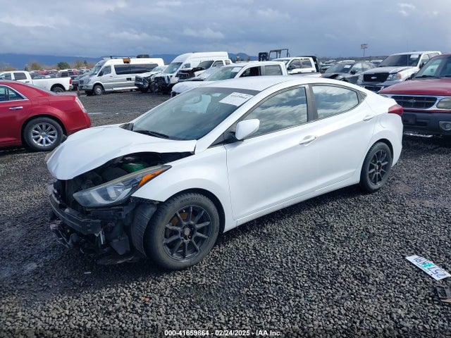 5NPDH4AE9GH771131 Hyundai ELANTRA SE