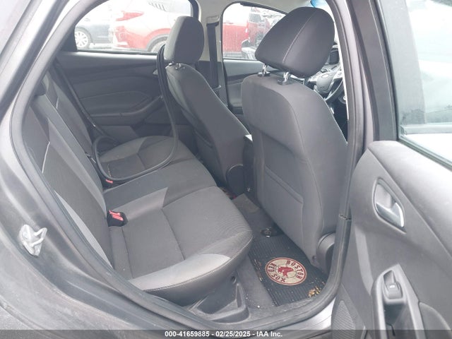 Ford FOCUS SE 2014 1FADP3K24EL133143 Image 8