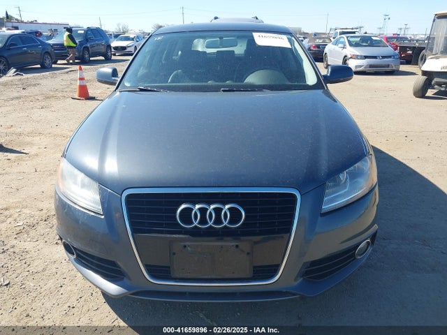 2011 AUDI A3 WAUBEAFM8BA130872 Photo 5