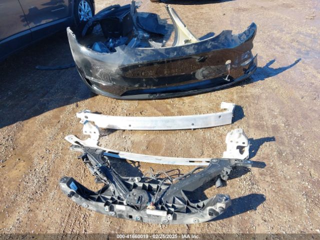 7SAYGDEFXNF313636 Tesla Model Y Performance Dual Motor All-wheel Drive