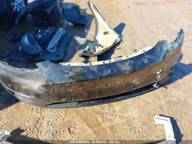 7SAYGDEFXNF313636 Tesla Model Y Performance Dual Motor All-wheel Drive
