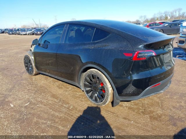 7SAYGDEFXNF313636 Tesla Model Y Performance Dual Motor All-wheel Drive