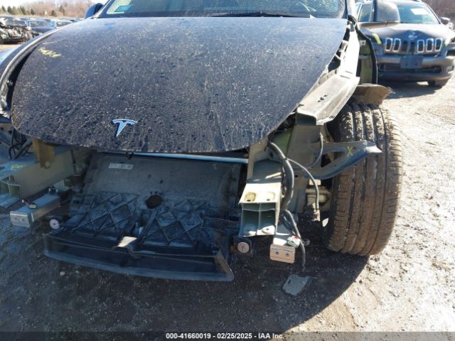 7SAYGDEFXNF313636 Tesla Model Y Performance Dual Motor All-wheel Drive