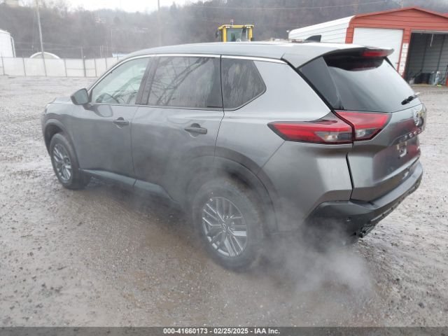 5N1BT3ABXNC708582 Nissan Rogue S Intelligent Awd