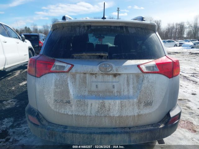 JTMRFREV5ED065912 Toyota Rav4 Xle