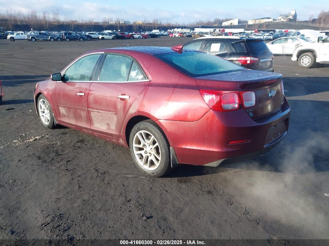 Chevrolet MALIBU 1LT 2015 1G11C5SL0FF231270 Image 3