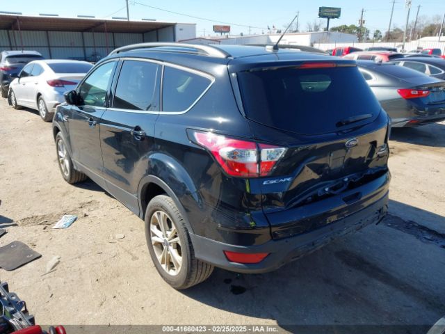 1FMCU9GDXJUA25511 Ford ESCAPE SE