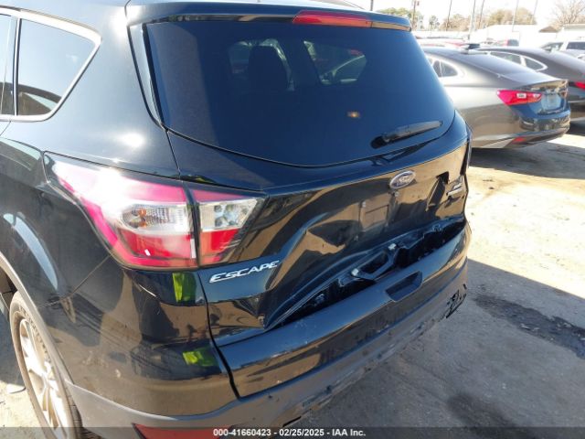 1FMCU9GDXJUA25511 Ford ESCAPE SE