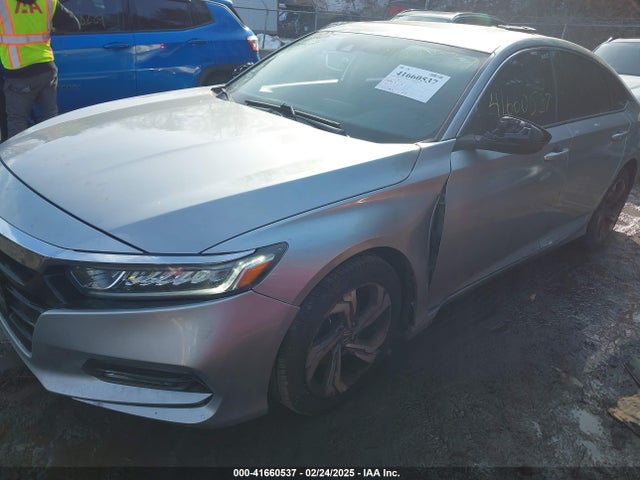 1HGCV1F40JA042339 Honda ACCORD EX