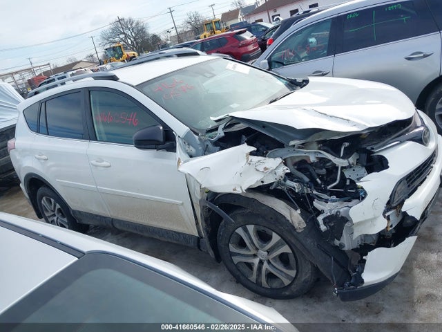 Toyota RAV4 LE 2017 JTMBFREV2HJ128245 Image 13