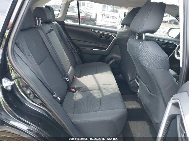 2T3H1RFV9KW002187 Toyota RAV4 LE