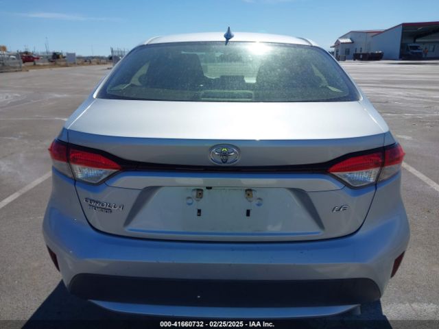 JTDEPMAE5NJ221114 Toyota COROLLA LE
