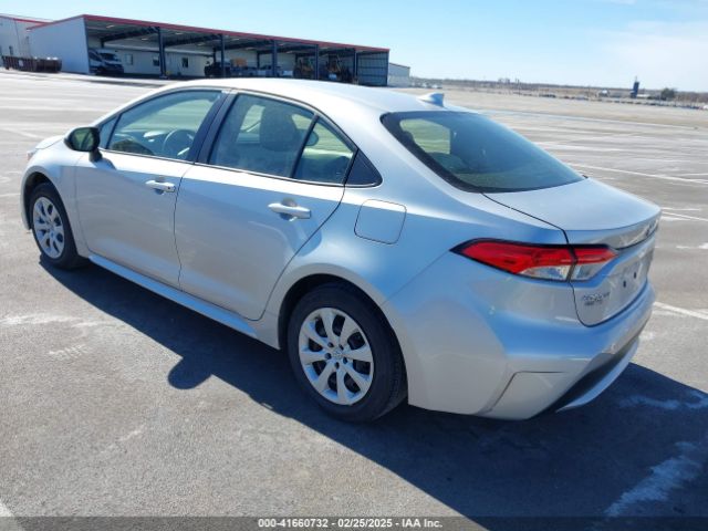 JTDEPMAE5NJ221114 Toyota COROLLA LE