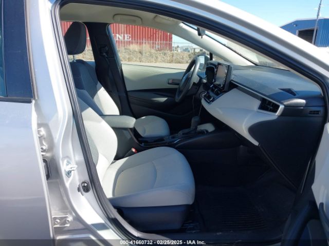 JTDEPMAE5NJ221114 Toyota COROLLA LE