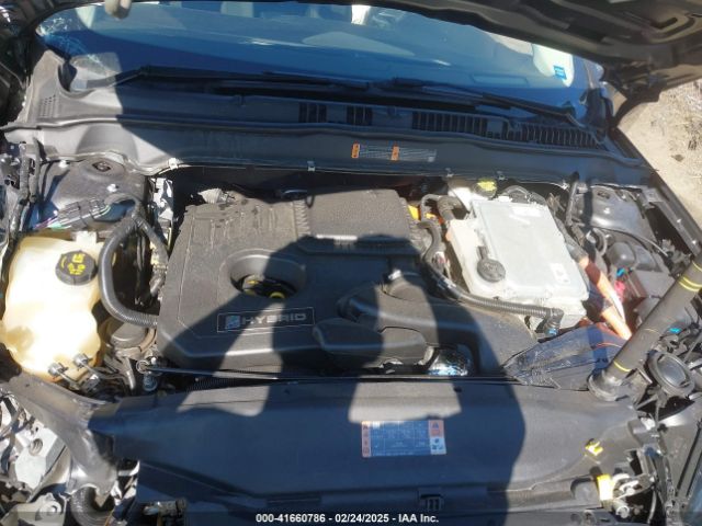 3FA6P0LU1KR235021 Ford Fusion Hybrid Se