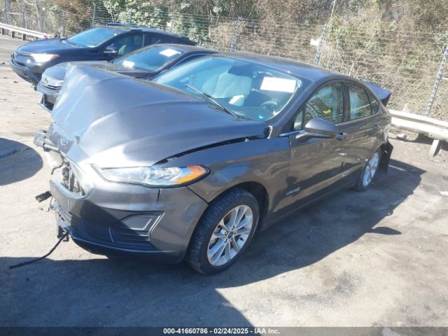 3FA6P0LU1KR235021 Ford Fusion Hybrid Se