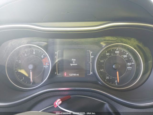 1C4PJLCB1KD439150 Jeep Cherokee Latitude Fwd