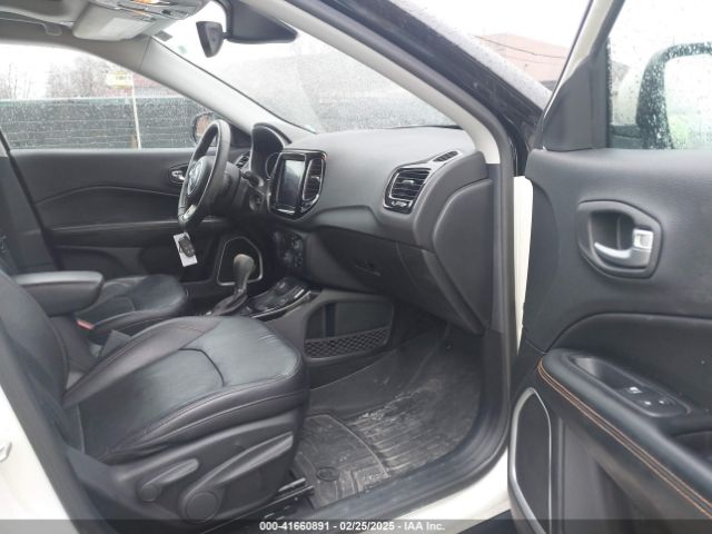 2017 JEEP NEW COMPASS 3C4NJDCBXHT689342 Photo 4