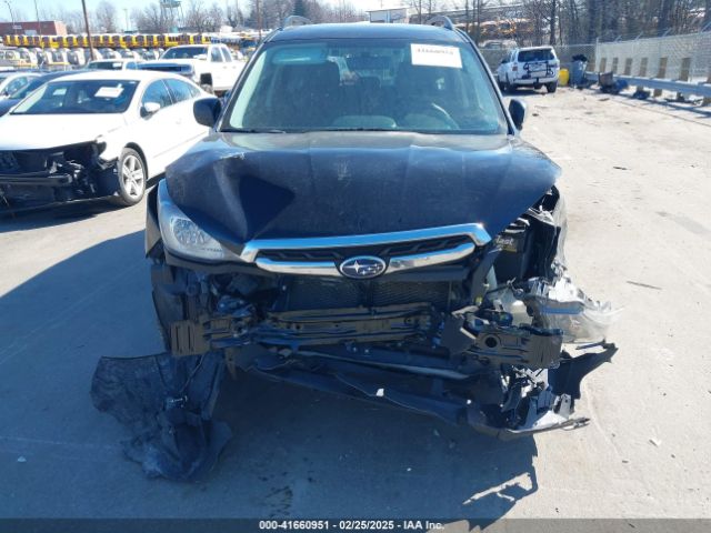 JF2SJAGC4JH570633 Subaru Forester 2.5i Premium