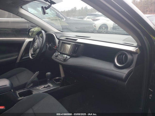 JTMRJREVXGD011409 Toyota Rav4 Hybrid Xle