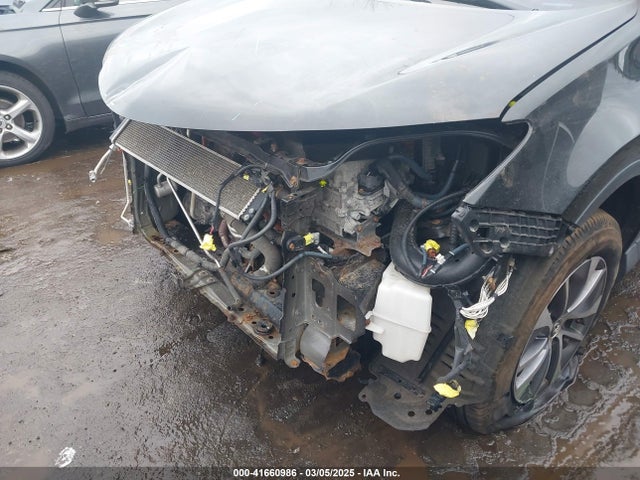 JTMRJREVXGD011409 Toyota Rav4 Hybrid Xle