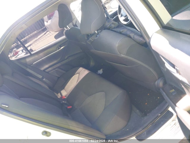 4T1C11AK8MU473655 Toyota CAMRY LE